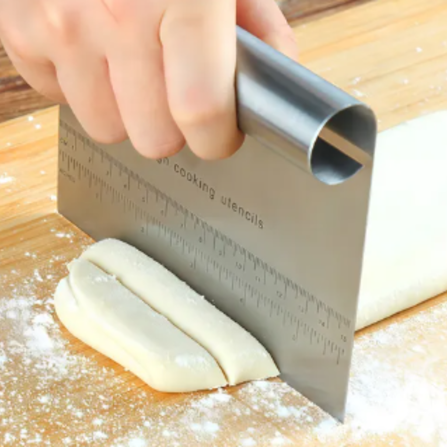 Espátula Para Massas Com Regua 15CM